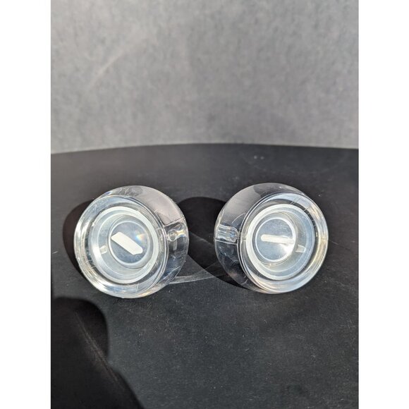 1960's Guzzini Teardrop Salt & Pepper Shakers in Clear Lucite by Luigi Massoni - Picture 3 of 5